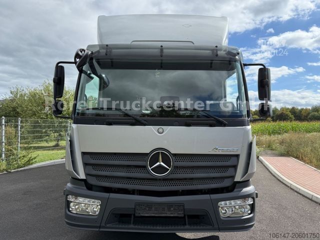 Transporter mit Koffer MERCEDES-BENZ 818L E6, Klima, Automatikgetriebe, LBW