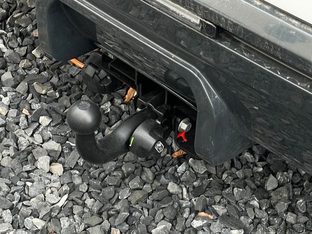 Semi-integrated camper BÜRSTNER SFT 7.0 SIGNATURE  Automatik 180PS AHK