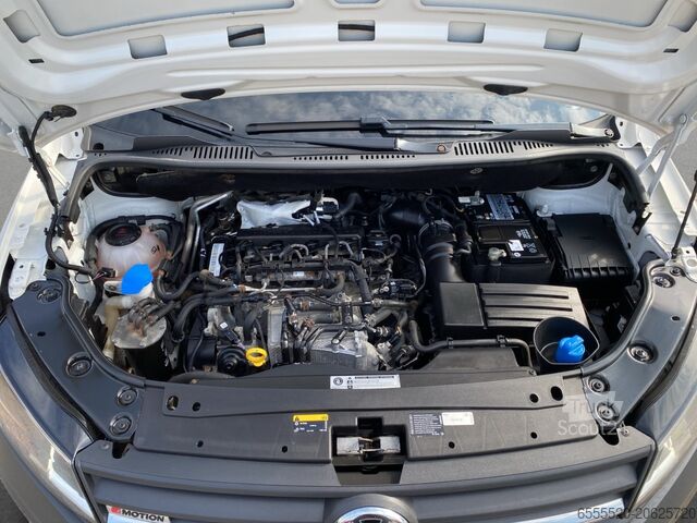 Bestelwagen VW Caddy 4Motion 2.0 TDI Kasten NAVI KLIMA PDC BT