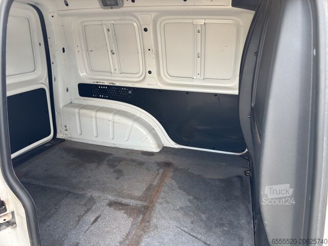 Bestelwagen VW Caddy 2.0 TDI 4 Motion Kasten NAVI PDC KLIMA TEMPOMAT