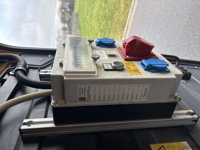 Furgone a tetto alto Mercedes-Benz Sprinter 316 CDI Unterflurgenerator Martin 400 V mittlerer Radstand NAVI KLIMA KAMERA TEMPOMAT