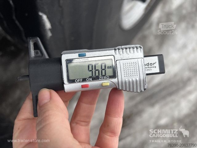 Open semitrailer with tarp Schmitz Cargobull Semitrailer Curtainsider Standard