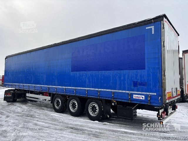 Open semitrailer with tarp Schmitz Cargobull Semitrailer Curtainsider Standard