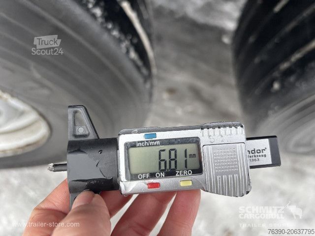 Semirimorchio con telone Schmitz Cargobull Semitrailer Curtainsider Standard