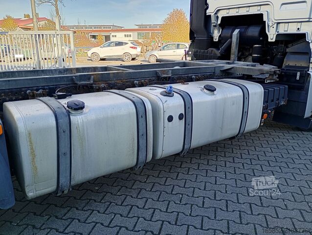 Šasija sa taksijem MAN TGX 18.440