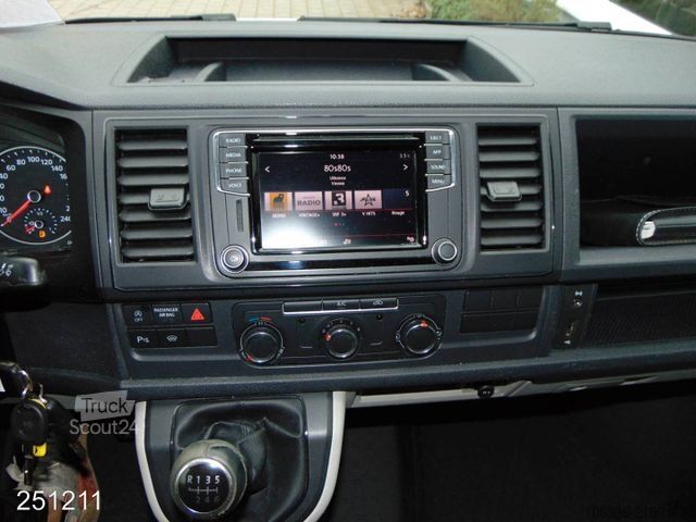 Duba panelată VOLKSWAGEN T6 lang 2.0 TDI KLIMA-KAMERA
