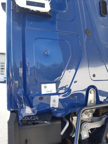 Yüksek hacimli çekici MERCEDES-BENZ Actros 1848LSNR MP5 LED Hubkupplung ÖlRetarder