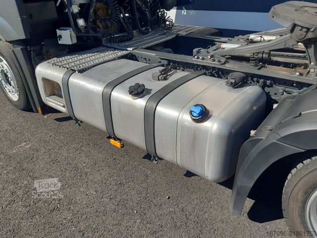 Yüksek hacimli çekici MERCEDES-BENZ Actros 1848LSNR MP5 LED Hubkupplung ÖlRetarder