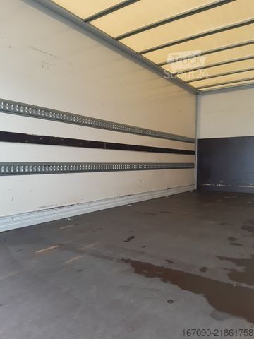 Skapbil MERCEDES-BENZ Atego 818L Euro6E Koffer LBW AHK