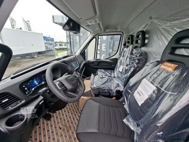 Skåpbil IVECO Daily 35S16H3.0A8Y Koffer LBW / RFK / Spoiler