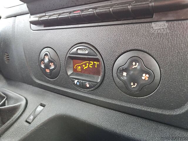 Matkalaukku RENAULT MASTER 2.3 163 pk clima EURO6