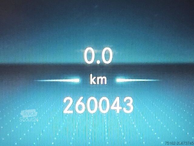 Matkalaukku MERCEDES-BENZ SPRINTER 515 CDI 43 AUT. LAADKLEP