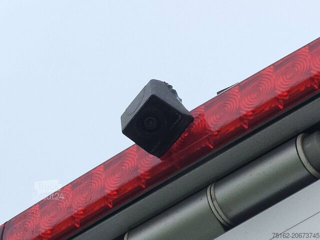 Matkalaukku MERCEDES-BENZ SPRINTER 515 CDI 43 AUT. LAADKLEP