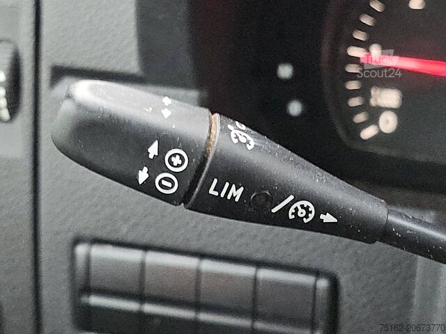 Magastetős kombi VOLKSWAGEN CRAFTER 35 2.0 163 pk ac