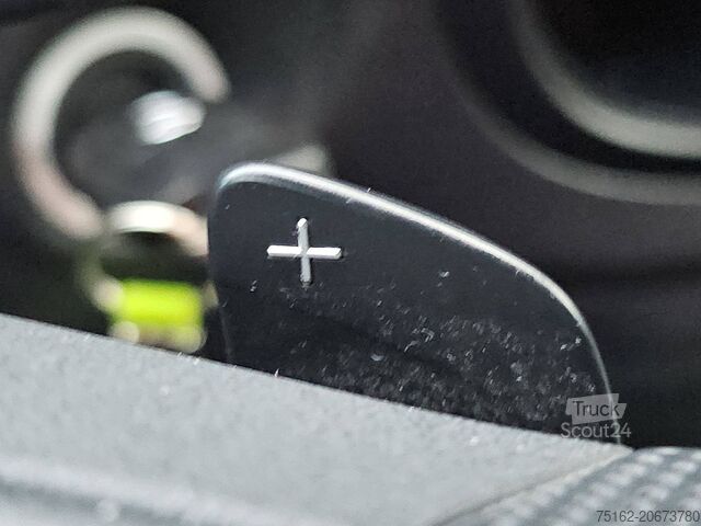 Пасажирський транспорт MERCEDES-BENZ VITO 114 TOURER XL AUT. 8 PL.