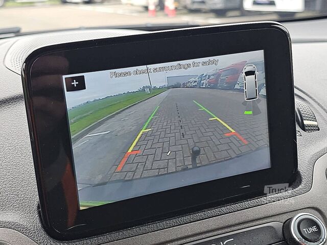 Matkalaukku FORD TRANSIT CONNECT 1.5 ac EURO6