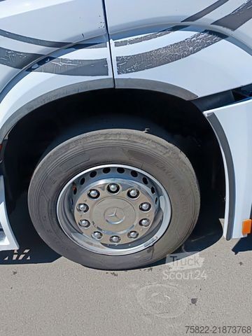 Kamion sa zamjenjivom nadogradnjom MERCEDES-BENZ Actros 2542 / Volumen / German / wenig KM