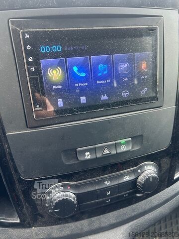 سيارة نقل Mercedes-Benz VITO FURGONE 110 LONG