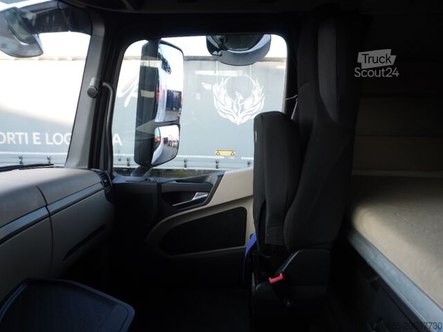 Standard dragbil Mercedes-Benz ACTROS 1848