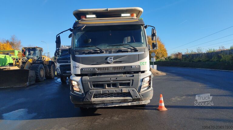 Camión volquete articulado Volvo FMX 500