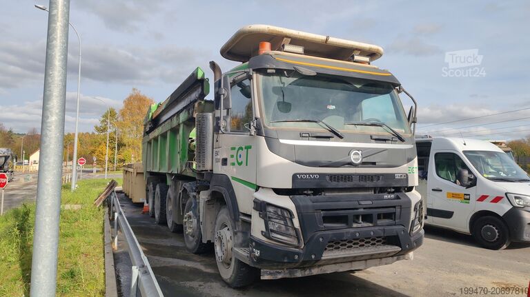 Camión volquete articulado Volvo FMX500