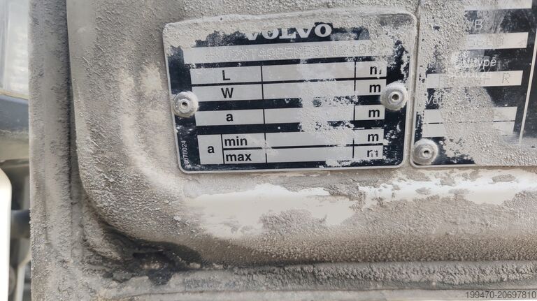 Camión volquete articulado Volvo FMX500