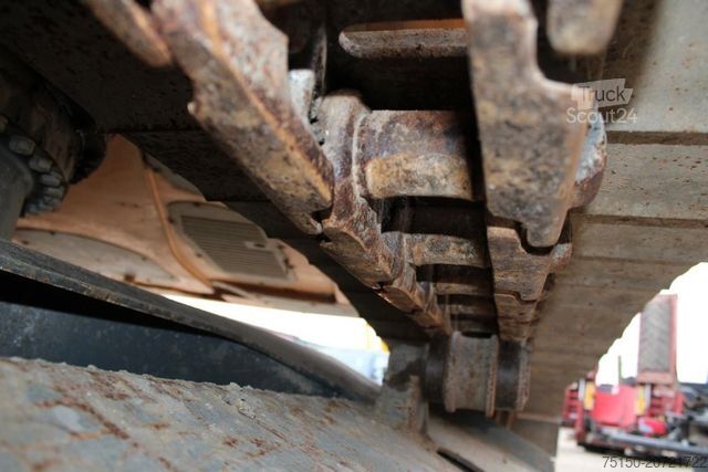 Εκσκαφέας ερπυστριοφόρος LIEBHERR R926 LC VERSTELLAUSLEGER Nr.: 446