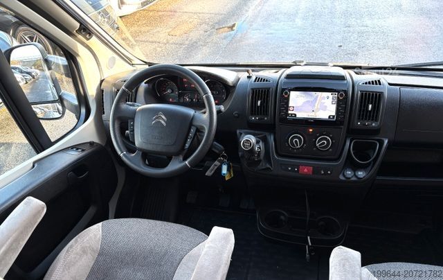 Puoliksi integroitu matkailuauto CARADO T 447 pro, CITROËN,Hubbett