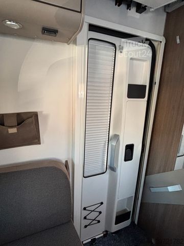 Puoliksi integroitu matkailuauto CARADO T 447 pro, CITROËN,Hubbett