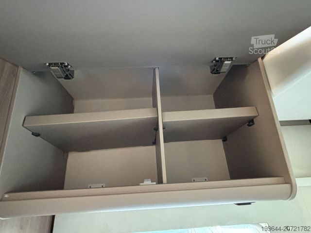 Puoliksi integroitu matkailuauto CARADO T 447 pro, CITROËN,Hubbett