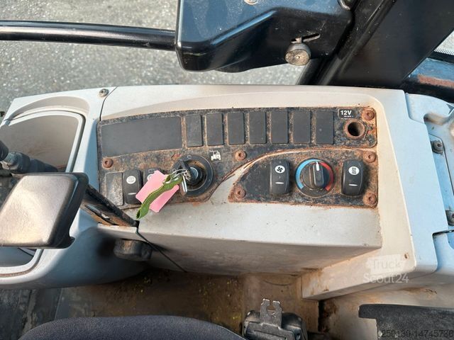 Hjullæsser CATERPILLAR 906 H mit Schaufel & Palettengabel