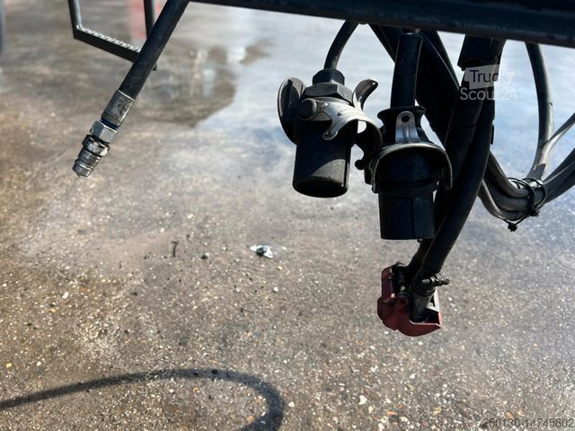 Remorcă basculantă trilaterală Stehmann 3.Achs Dreiseitenkipper Stapleraufnahme