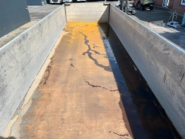 Remorcă basculantă trilaterală Stehmann 3.Achs Dreiseitenkipper Stapleraufnahme