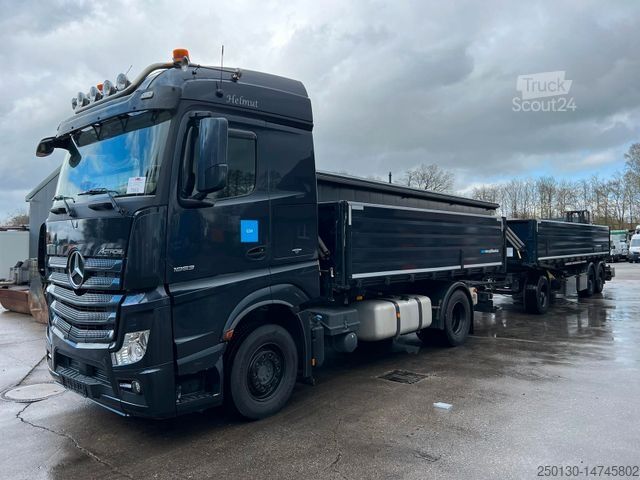 Remorcă basculantă trilaterală Stehmann 3.Achs Dreiseitenkipper Stapleraufnahme