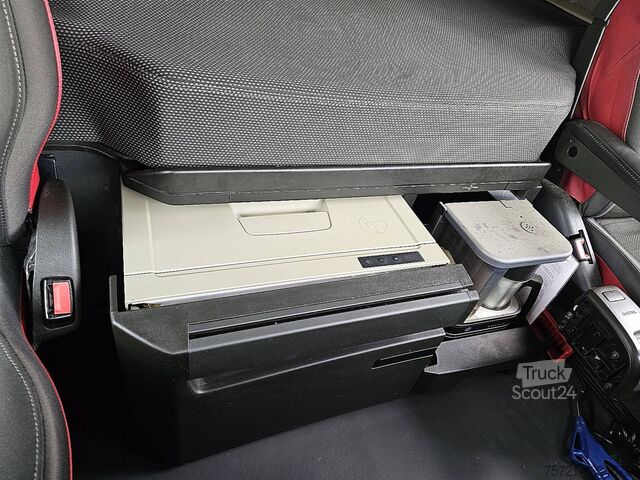 Estándar-SZM VOLVO FH 460 ALCOA'S I-SEE ACC