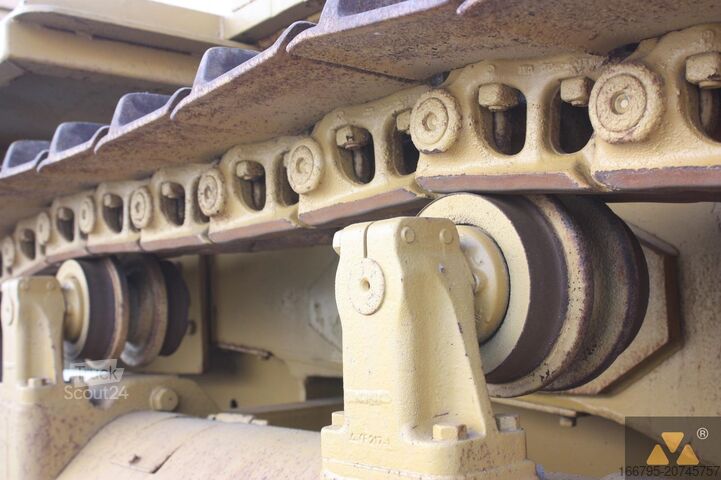 Fuel tanker Caterpillar D6E Fuel tanker