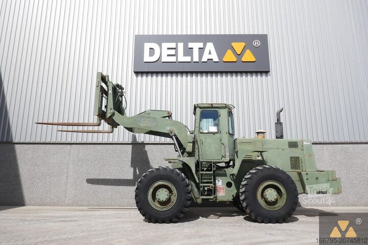 încărcător pe roți Komatsu 540 Ex-army