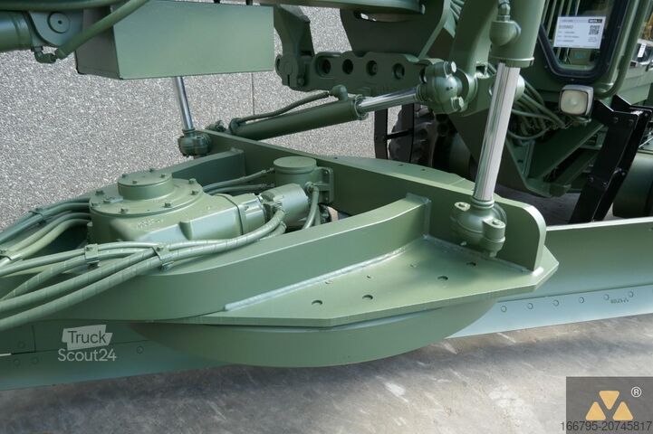 Grader Caterpillar 12H Ex-military