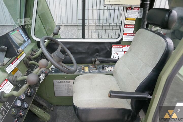 Ruw terrein kraan Grove RT875 Ex-army