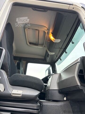 Trijų krypčių savivartis sunkvežimis MAN TGS 33.440 Kipper+HMF 1820-4