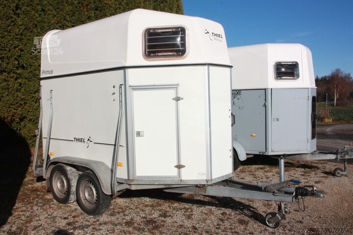 Hestetrailer Thiel / Humbaur 2-Pferdanhänger Primus Poly gebraucht