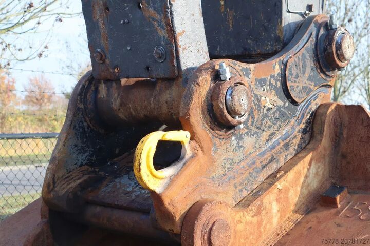 Goseniški bager Volvo EC480 EL | HAMMER LINES | BUCKET | QUICK COUPLER