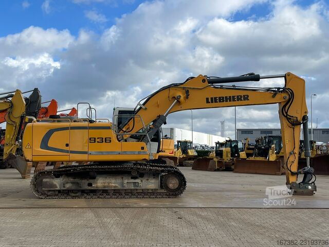  Liebherr R936NLC
