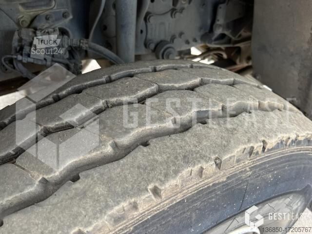 Aangepaste bestelwagen Mercedes-Benz AXOR 1833