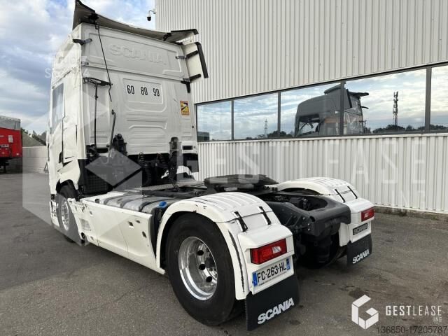 Trattore stradale standard Scania S500