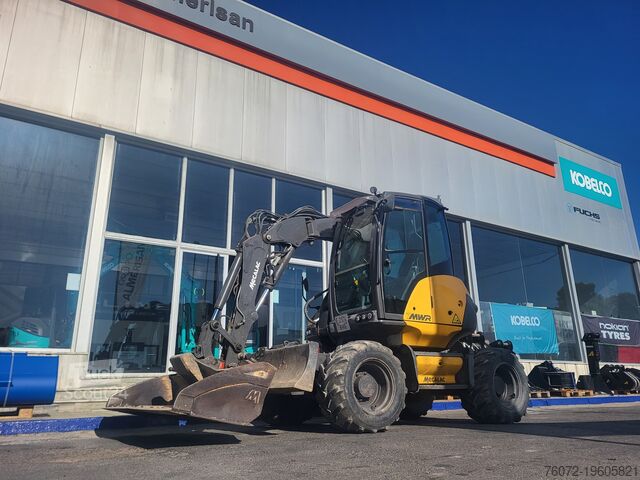 Mobilbagger auf Rädern MECALAC 7MWR