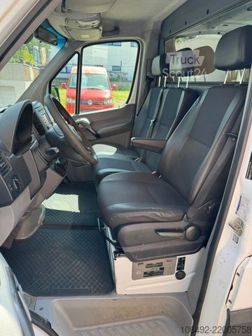 Kastenwagen MERCEDES-BENZ Sprinter II Kasten 310 CDi Automatik Audio 15