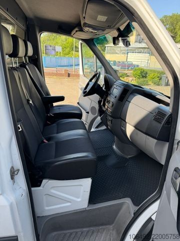 Kastenwagen MERCEDES-BENZ Sprinter II Kasten 310 CDi Automatik Audio 15