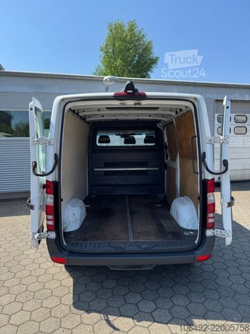 Kastenwagen MERCEDES-BENZ Sprinter II Kasten 310 CDi Automatik Audio 15