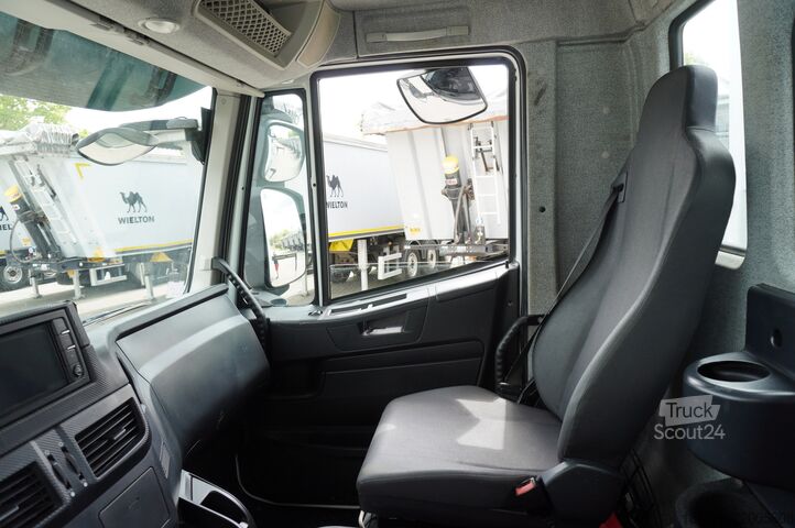 Платформа с кран Iveco Stralis 310 E6 / 120 tho.km! / crane 15m